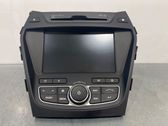 Radio/CD/DVD/GPS head unit
