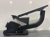 Accelerator throttle pedal