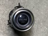 Bouton poussoir de démarrage du moteur