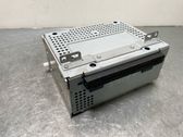 Radio / CD-Player / DVD-Player / Navigation