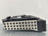 Accelerator throttle pedal