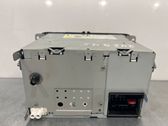 Radio / CD-Player / DVD-Player / Navigation