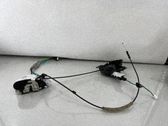 Cerradura de puerta delantera