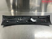 Tailgate/trunk spoiler