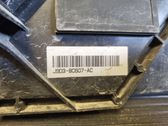 Radiator cooling fan shroud