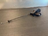 Tailgate lock latch