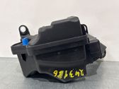 Vacuum air tank