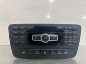 Radio / CD-Player / DVD-Player / Navigation