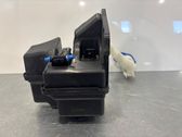Windshield washer fluid reservoir/tank
