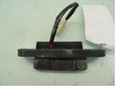 Interruptor para abrir la puerta trasera