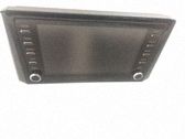 Radio / CD-Player / DVD-Player / Navigation