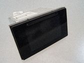 Radio / CD-Player / DVD-Player / Navigation