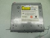 Radio / CD-Player / DVD-Player / Navigation