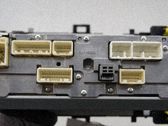 Radio / CD-Player / DVD-Player / Navigation