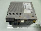Radio / CD-Player / DVD-Player / Navigation