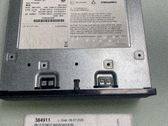 Radio / CD-Player / DVD-Player / Navigation