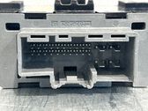 Oven ohjainlaite/moduuli