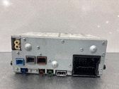 Radio / CD-Player / DVD-Player / Navigation