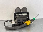 Tailgate lock latch