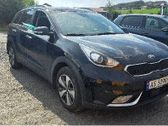 Hybridiauto / sähköauton akku