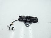 Convertible roof lock/latch