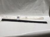 Front bumper splitter molding