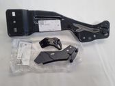 Headlight/headlamp mounting bracket
