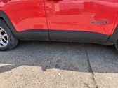Front sill (body part)