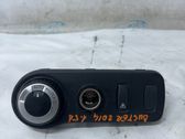 Steering wheel buttons/switches