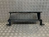 Intercooler air channel guide