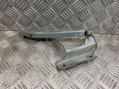 Engine bonnet/hood hinges