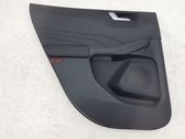 Moldura del tarjetero de la puerta trasera