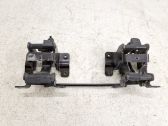 Rear door hinge set