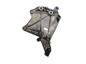 Engine mounting bracket