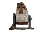 Engine mount bracket