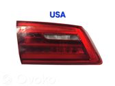Tailgate rear/tail lights