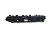 Bumper support mounting bracket corner