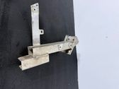 Traverse, support de radiateur latéral
