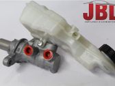 Master brake cylinder