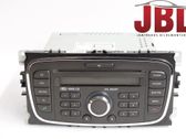 Radio / CD-Player / DVD-Player / Navigation