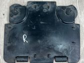Front wheel arch liner splash guards