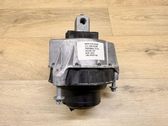 Engine mount vacuum valve