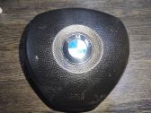 Steering wheel airbag