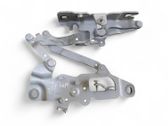 Engine bonnet/hood hinges