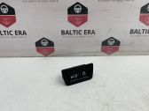 Tailgate/boot open switch button