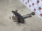 Front wheel hub