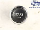 Bouton poussoir de démarrage du moteur