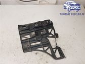 Rear bumper mounting bracket