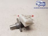 Master brake cylinder