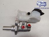 Master brake cylinder